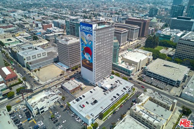 3810 Wilshire Boulevard, Los Angeles CA: https://media.crmls.org/mediaz/8b7e9a51-a86d-433a-9275-986029a91d10.jpg