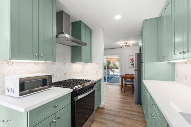 Detail Gallery Image 6 of 20 For 3971 Flower St, Ventura,  CA 93003 - 3 Beds | 1 Baths