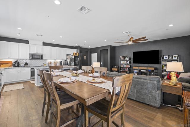 28382 Hopscotch dr,  CA: https://media.crmls.org/mediaz/8b803818-d701-454a-8ffc-986a59f430b0.jpg