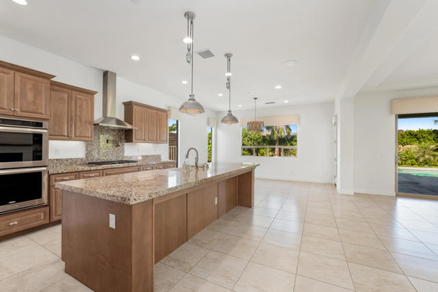 5 Bed Home for Sale in Palm Desert, California