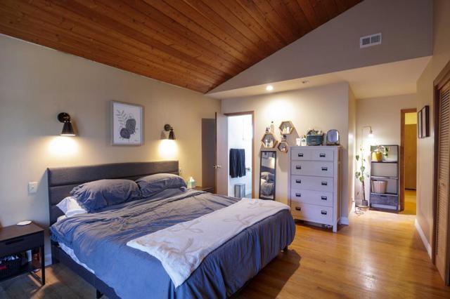 8421 Wayland Lane, Gilroy CA: https://media.crmls.org/mediaz/8b809484-6e2c-4b69-b668-e30a37366b81.jpg