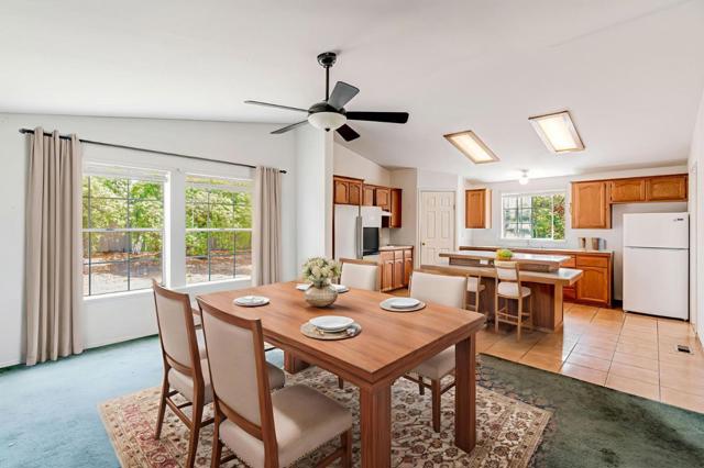 501 Trail Drive, Moss Landing CA: https://media.crmls.org/mediaz/8b80a0ed-e4f9-4b13-8130-a482542e59ce.jpg