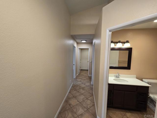 741 Pebble Beach Drive, San Marcos CA: https://media.crmls.org/mediaz/8b8183d6-c79a-4ac5-9e71-aa3519d0b130.jpg