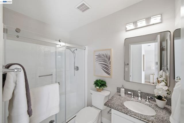 Image 24 of 47 For 5981 Skylinks