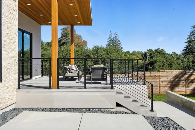 1127 Hillslope Place, Los Altos CA: https://media.crmls.org/mediaz/8b824708-c2cf-43d1-a1d4-36f89fd834da.jpg