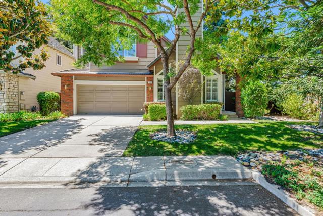 100 Danbury Lane, Redwood City CA: https://media.crmls.org/mediaz/8b8338b1-b3eb-463e-91c3-25eb86a40409.jpg