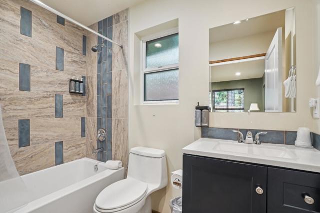 25750 Alderwood, Idyllwild CA: https://media.crmls.org/mediaz/8b83e454-ad02-4dd3-9877-1506567a959a.jpg