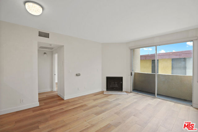 1920 Overland Avenue, Los Angeles CA: https://media.crmls.org/mediaz/8b84363f-58a1-4416-b652-ae67c42e65c7.jpg