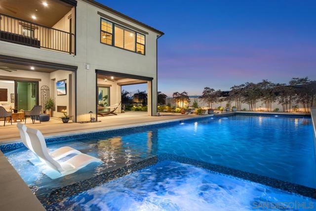 8416 Hidden Cove Way, San Diego CA: https://media.crmls.org/mediaz/8b846c25-99cf-49a4-8f69-d67b85303f3a.jpg