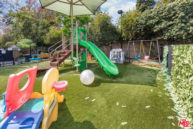 10115 Summertime Lane photo 18