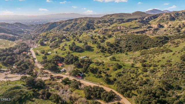 Detail Gallery Image 7 of 11 For 12051 Browns Canyon Rd, Chatsworth,  CA 91311 - 2 Beds | 2 Baths