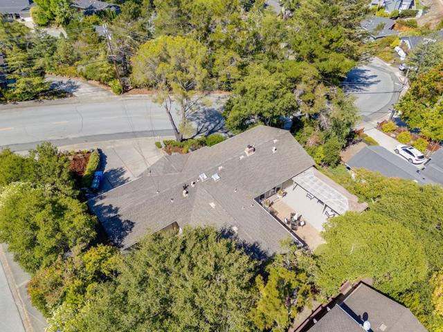1485 Ascension Drive, San Mateo CA: https://media.crmls.org/mediaz/8b8a204f-e5bb-4f13-b2e0-35626af81dd9.jpg