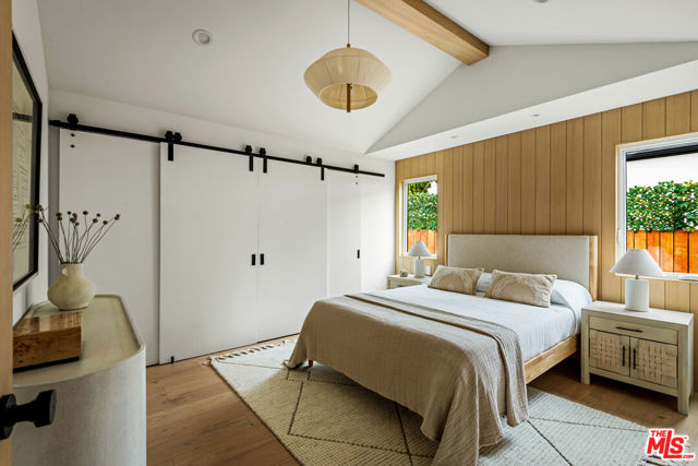11840 Juniette Street, Culver City CA: https://media.crmls.org/mediaz/8b8a3fd0-92d2-46f2-8d8f-5527100a2a75.jpg