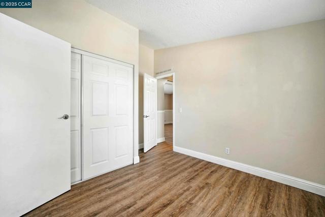 1950 Tule Ln, Knightsen CA: https://media.crmls.org/mediaz/8b8b33da-7b70-491a-8424-d6d503357535.jpg