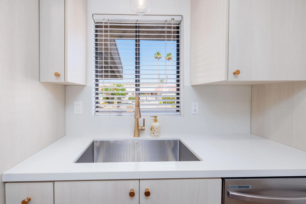 MLS #219139261DA image #8