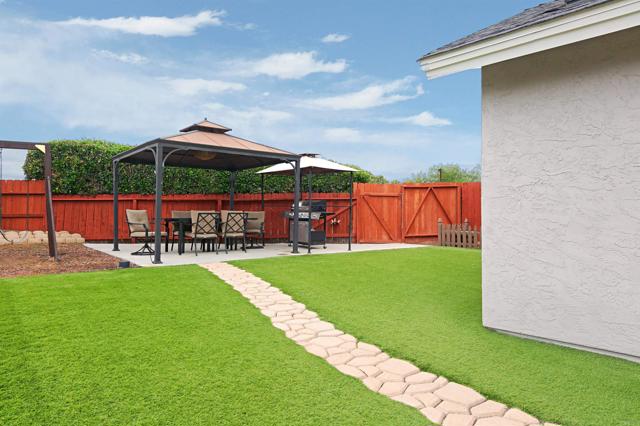 Detail Gallery Image 29 of 32 For 1684 Charlie Horse Way, Oceanside,  CA 92057 - 5 Beds | 3 Baths