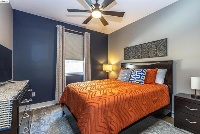 Image 18 of 46 For 228 1st St  