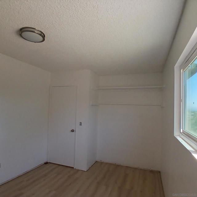 3063 Contut Ct, Spring Valley CA: https://media.crmls.org/mediaz/8b90d151-0e6f-436d-8ec8-813ae7ccc416.jpg