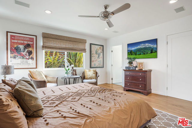 245 Tranquillo Road, Pacific Palisades CA: https://media.crmls.org/mediaz/8b913cd4-0a37-4e85-bdb5-2a38f9b00159.jpg