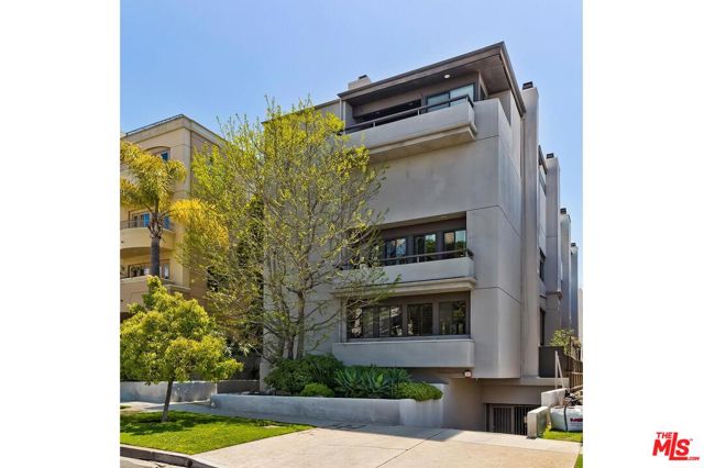 Image 2 for 11922 Gorham Ave #3, Los Angeles, CA 90049