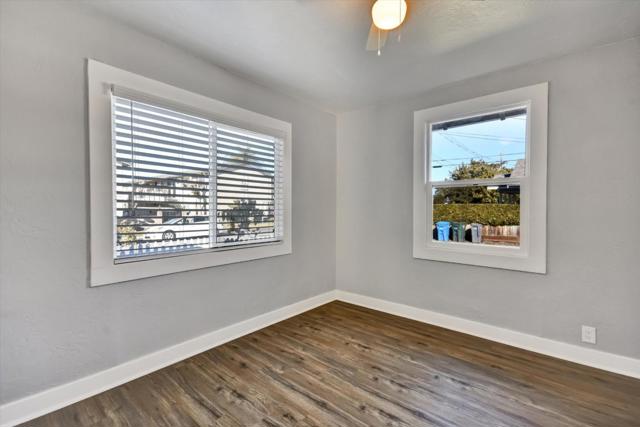 367 College Street, Hollister CA: https://media.crmls.org/mediaz/8b921e49-95f1-4839-875f-a820619c9da7.jpg