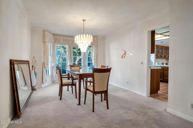 3008 Shadow Brook Lane, Westlake Village CA: https://media.crmls.org/mediaz/8b9324e9-ee8b-4017-9eaa-ea982796119f.jpg