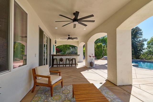 2869 Dos Lomas Place, Fallbrook CA: https://media.crmls.org/mediaz/8b947269-e58a-49ed-b20d-8c7ffecee266.jpg