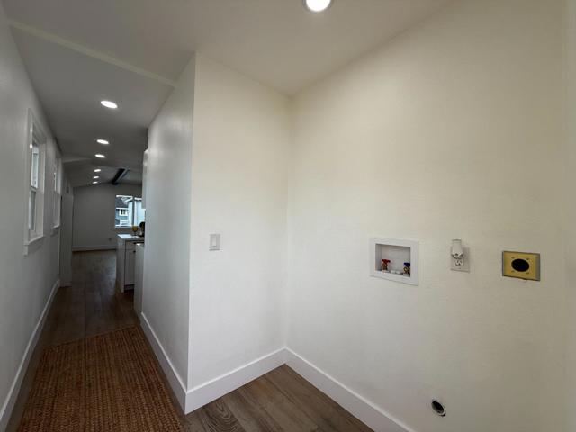 684 David Avenue, Monterey CA: https://media.crmls.org/mediaz/8b94e50b-f99b-4cdb-8d2f-ba15c188527d.jpg