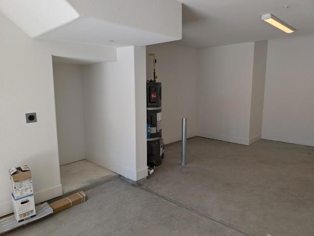 512 Boxcar Drive, Campbell CA: https://media.crmls.org/mediaz/8b953b43-dc0d-470e-b9c6-5c41f749118e.jpg