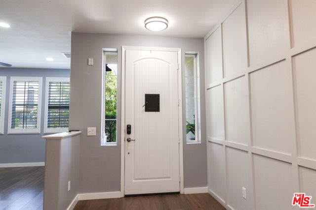 28562 Herrera Street, Valencia CA: https://media.crmls.org/mediaz/8b97ac1a-e2f3-45aa-a99b-0aa76d47a900.jpg