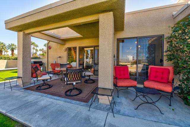 72520 Sandstone Lane, Palm Desert, CA 92260