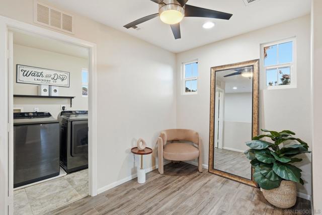 2923 Oro Blanco Cir, Escondido CA: https://media.crmls.org/mediaz/8b997d84-8237-4c41-b7c1-bf8b79faea7e.jpg