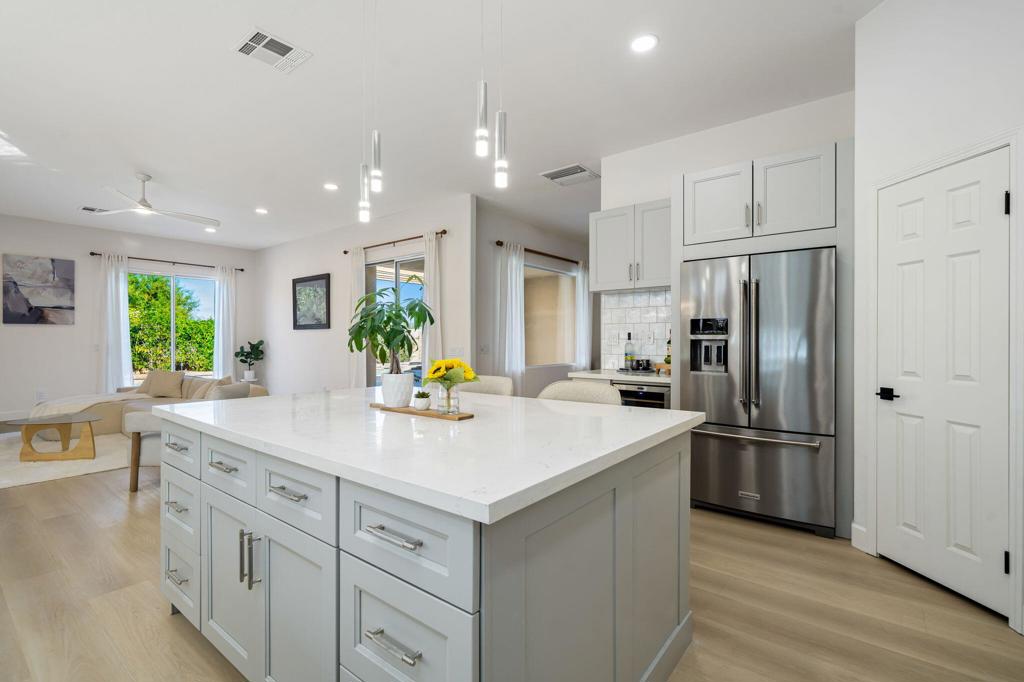 MLS #219138727DA image #16