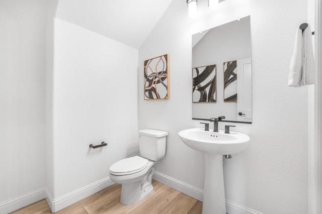 854 Freeboard Court, Bethel Island CA: https://media.crmls.org/mediaz/8b99bf17-4248-4fa8-b85d-e32b51d58e01.jpg