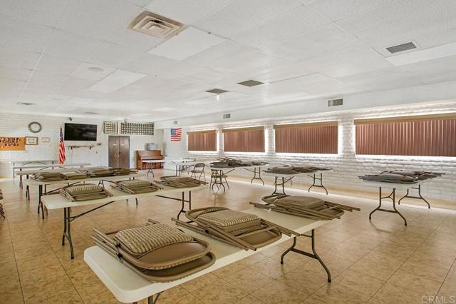 Detail Gallery Image 30 of 49 For 1506 Oak Dr #4,  Vista,  CA 92084 - 2 Beds | 2 Baths