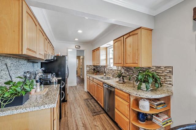1480 Lemos Lane, Fremont CA: https://media.crmls.org/mediaz/8b9abc0a-8640-4e64-8543-2dd7b36f9eb1.jpg