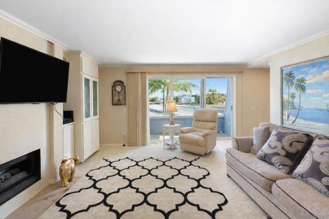22 Montego Ct, Coronado CA: https://media.crmls.org/mediaz/8b9aceda-c728-4290-aa7b-cc9c2d7f85be.jpg
