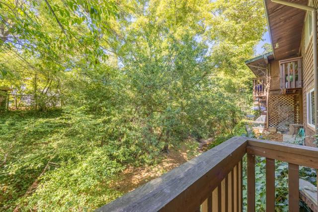 84 Madrone Avenue, San Anselmo CA: https://media.crmls.org/mediaz/8b9af2b5-4ba5-4911-aac4-76fc57f4a69c.jpg