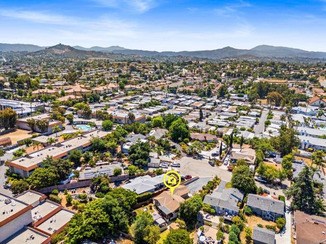 1338 Palomar, Escondido CA: https://media.crmls.org/mediaz/8b9b1211-2be2-4491-9cba-e1553fe13b80.jpg