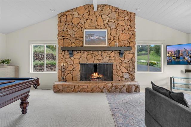 1501 Hidden Valley Road, Soquel CA: https://media.crmls.org/mediaz/8b9c73cf-233f-44da-b947-3670f65a4e6a.jpg