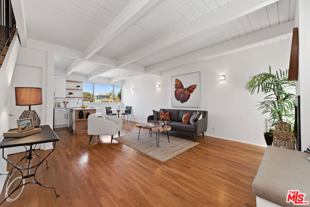 3101 5TH Street, 6 photo 4