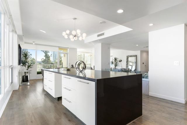 Detail Gallery Image 24 of 56 For 510 1st Ave #402,  San Diego,  CA 92101 - 4 Beds | 4 Baths