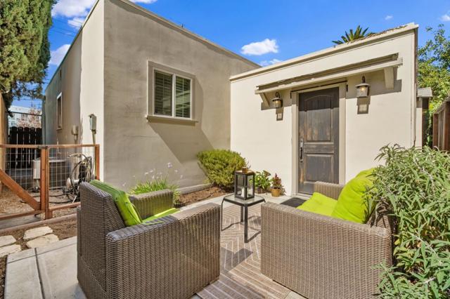 920 W Julian Street, San Jose CA: https://media.crmls.org/mediaz/8ba0a97b-ecbb-45ed-8e71-b9a66cb50972.jpg