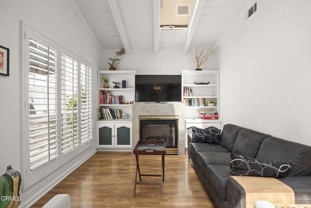 Detail Gallery Image 12 of 44 For 2125 Piru Ave, Oxnard,  CA 93035 - 2 Beds | 2 Baths