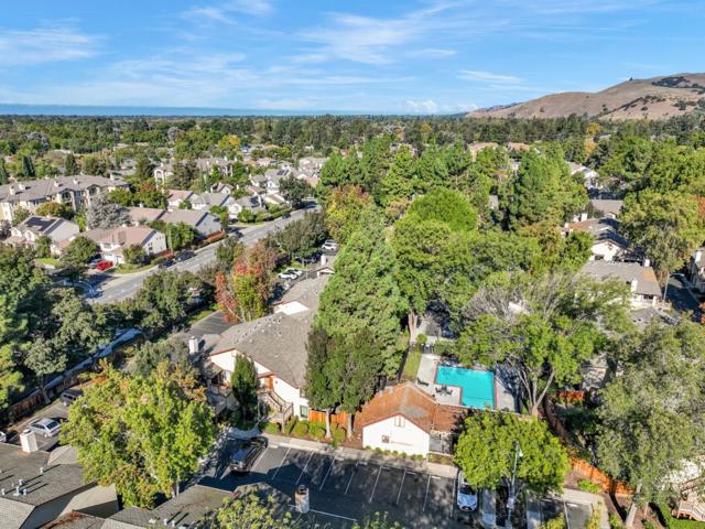 38784 Huntington Circle, Fremont CA: https://media.crmls.org/mediaz/8ba5263f-d9de-4dec-93fc-fa4716ed46d4.jpg