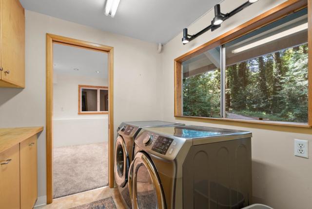 120 Bella Vista Lane, Watsonville CA: https://media.crmls.org/mediaz/8ba562f9-0d46-4e7f-900e-92810d4c5321.jpg