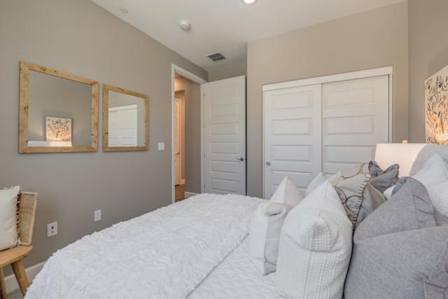 3 Lisbon Lane, Redwood City CA: https://media.crmls.org/mediaz/8ba63801-0895-4f53-8f77-3ecb72beef60.jpg