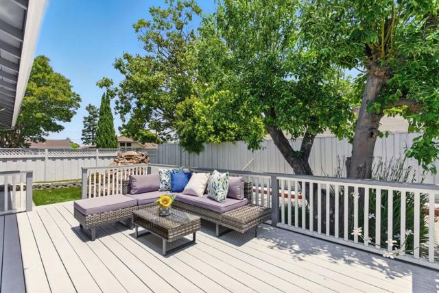 936 Greenwich Avenue, Sunnyvale CA: https://media.crmls.org/mediaz/8ba6749f-3d20-47ca-a4c1-d6bd88f968af.jpg