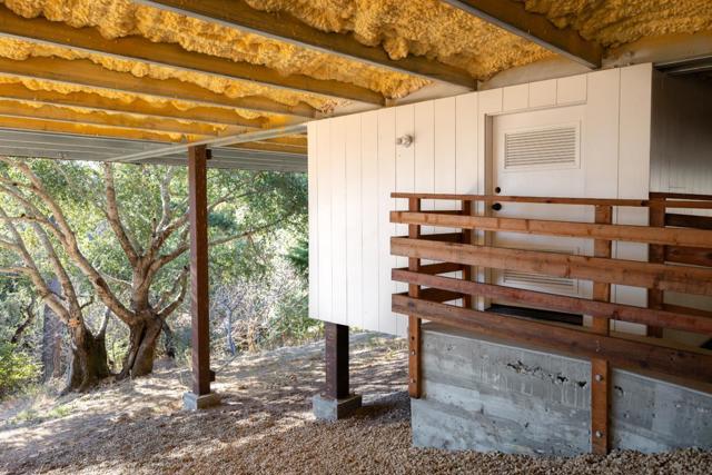 1421 Weston Road, Scotts Valley CA: https://media.crmls.org/mediaz/8ba68d9e-2495-42b7-bd33-b33e0bec3e36.jpg