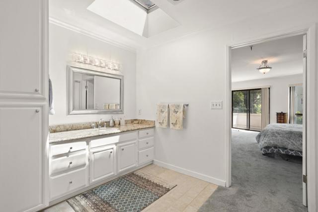1500 Willow Avenue, Burlingame CA: https://media.crmls.org/mediaz/8ba7e17b-6d4e-400d-9b01-6c1f4b4a99c9.jpg